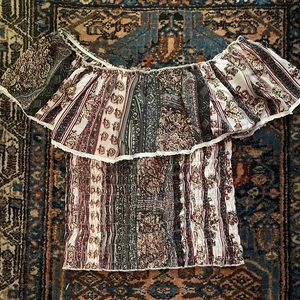 Medium Sized Bohemian Raga shirt 🖤